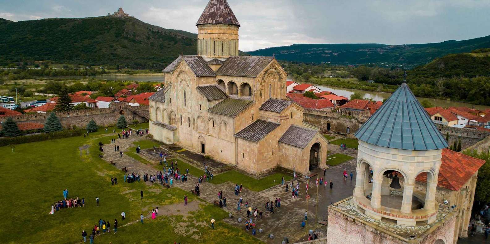 Tijdelijke foto voor Mtskheta en Svetitskhoveli